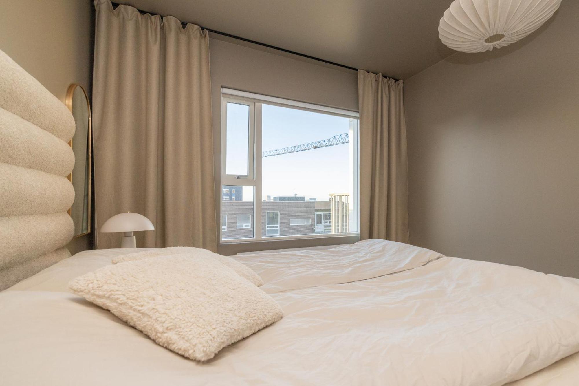 Modern Flat In Reykjavik, Ulfarsardalur Apartment Exterior photo